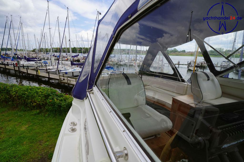 Motorraum der Scandboats Scand 25 Classic Baujahr 2004, 7.62 Meter lang, Zustand: sehr gut Motorraum der Scandboats Scand 25 Classic Baujahr 2004, 7.62 Meter lang, Zustand: sehr gut