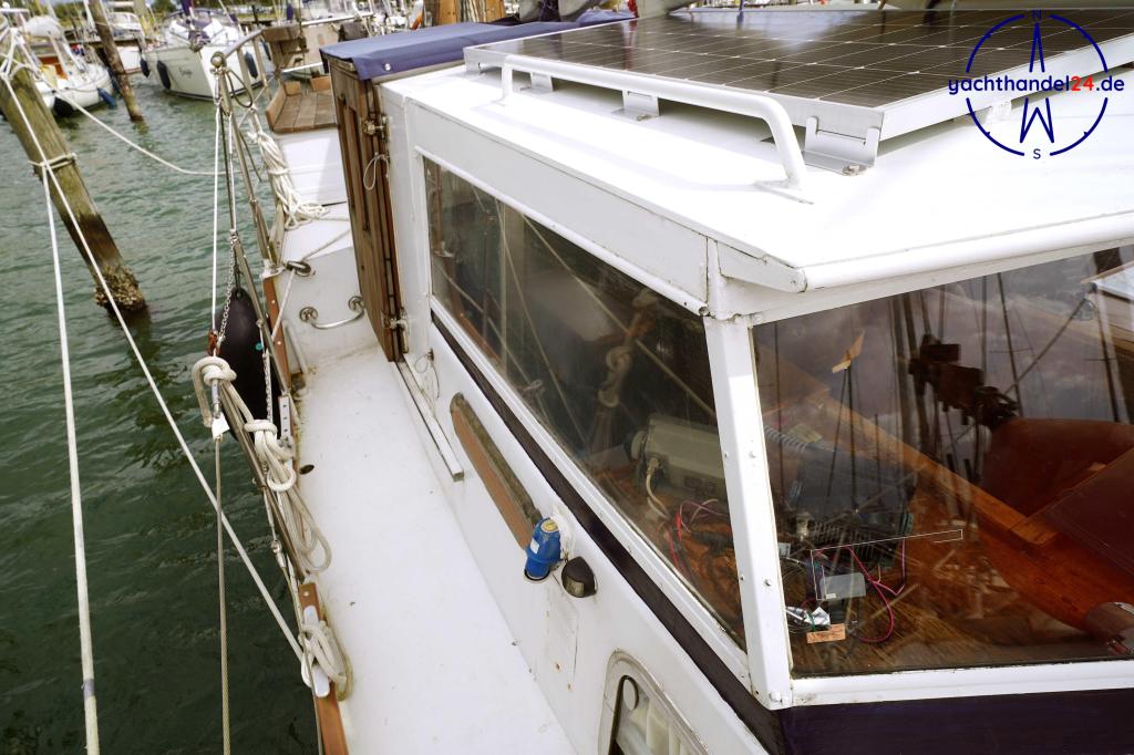 Außenansicht der Unbekannter Hersteller One Off MS Baujahr 1975, 10.55 Meter lang, Zustand: reparaturbedürftig