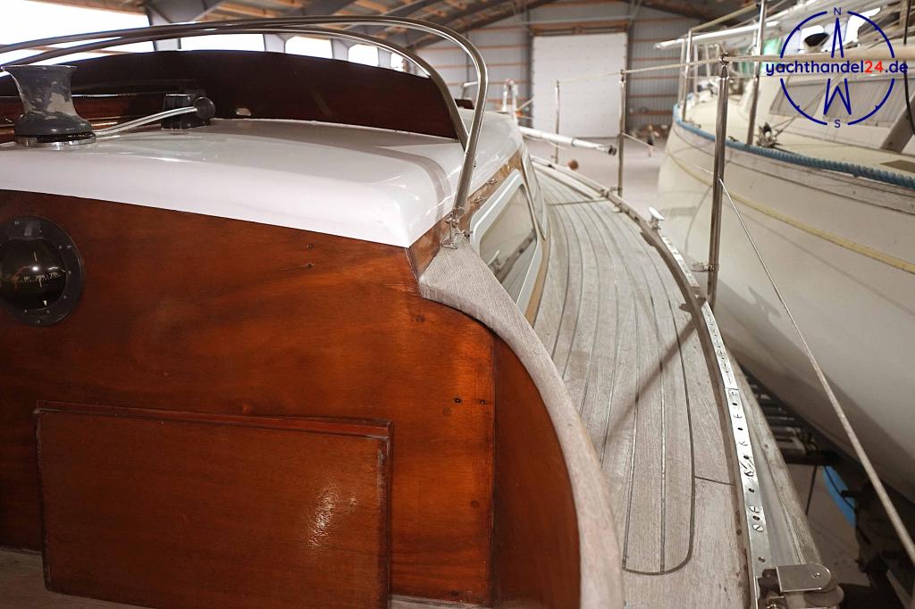 Innenansicht der Henningsen & Steckmest Scalar 28 Baujahr 1974, 8.6 Meter lang, Zustand: sehr gut Innenansicht der Henningsen & Steckmest Scalar 28 Baujahr 1974, 8.6 Meter lang, Zustand: sehr gut