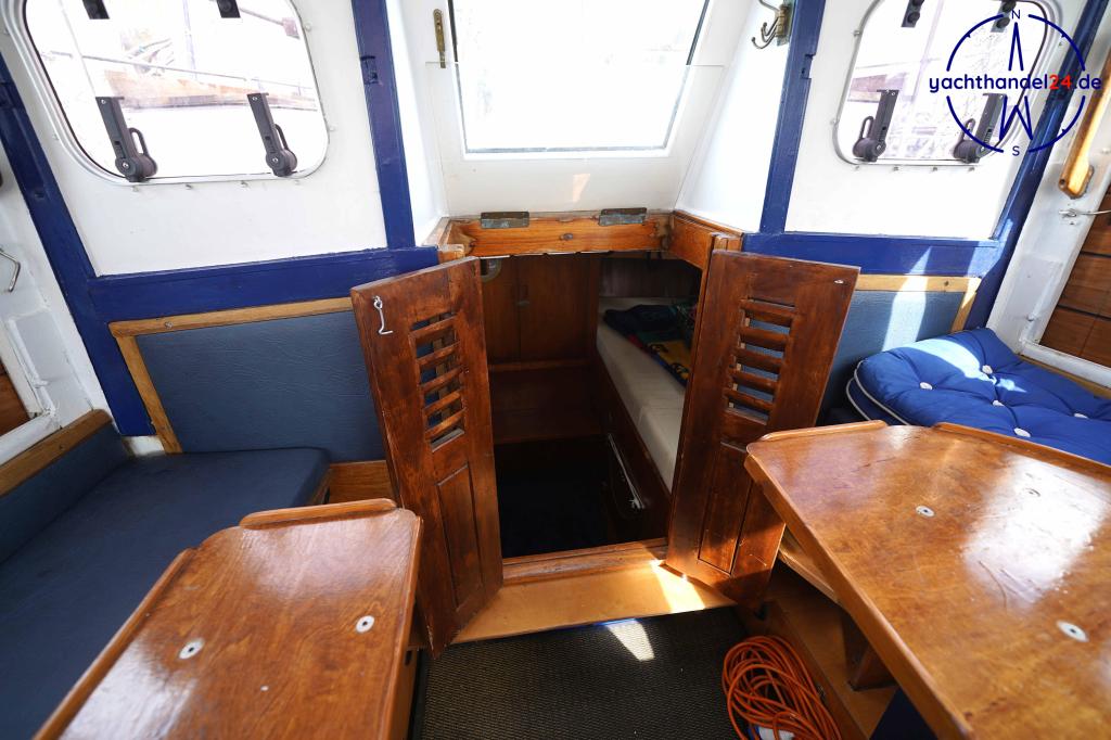 Weitere Ansicht der Unbekannter Hersteller One Off MS Baujahr 1975, 10.55 Meter lang, Zustand: reparaturbedürftig