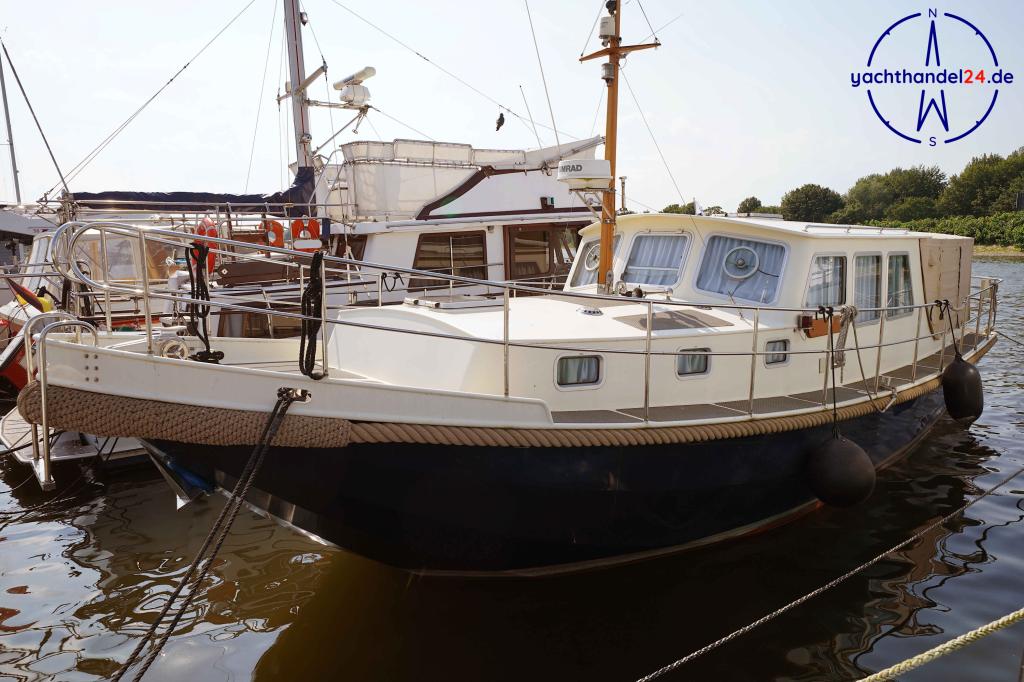 Innenansicht der Jachtwerft Doesburg Multivlet 11.00 OK Baujahr 1996, 11.15 Meter lang, Zustand: gut