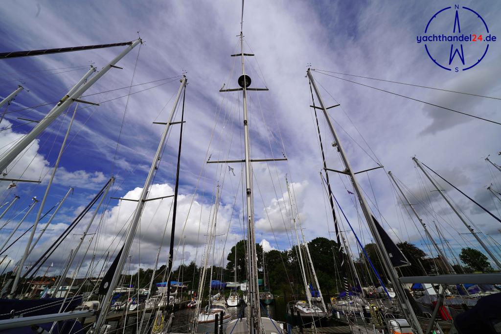 Deck der X-Yachts X-412 MK III Baujahr 2000, 12.51 Meter lang, Zustand: sehr gut Deck der X-Yachts X-412 MK III Baujahr 2000, 12.51 Meter lang, Zustand: sehr gut