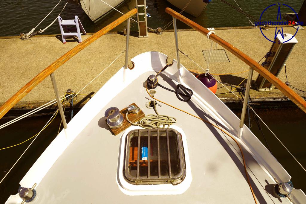 Innenansicht der Unbekannter Hersteller ähnlich Pedro Yacht Baujahr 1975, 10 Meter lang, Zustand: gut Innenansicht der Unbekannter Hersteller ähnlich Pedro Yacht Baujahr 1975, 10 Meter lang, Zustand: gut