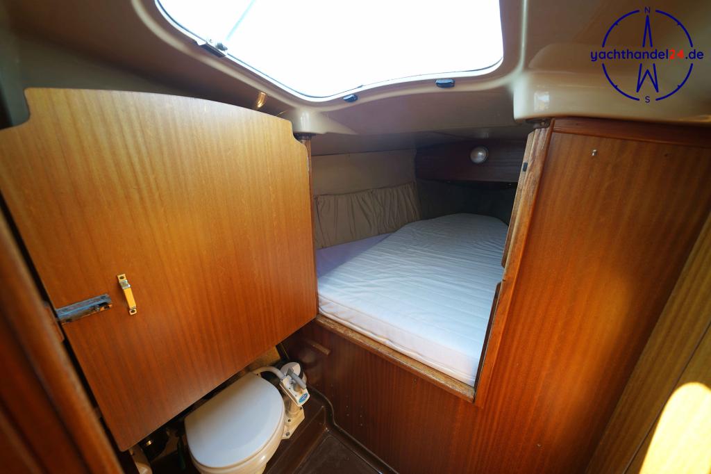 Cockpit der Dehler Optima 101 Baujahr 1985, 10.1 Meter lang, Zustand: gut Cockpit der Dehler Optima 101 Baujahr 1985, 10.1 Meter lang, Zustand: gut