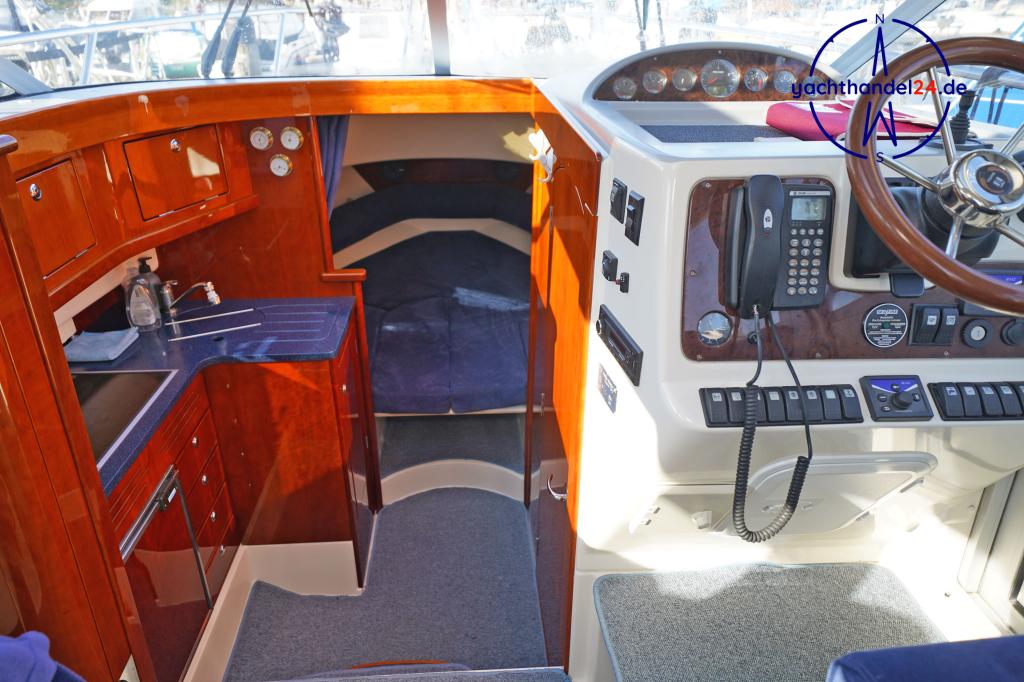 Weitere Ansicht der Aquador 28 C Baujahr 2007, 8.5 Meter lang, Zustand: sehr gut