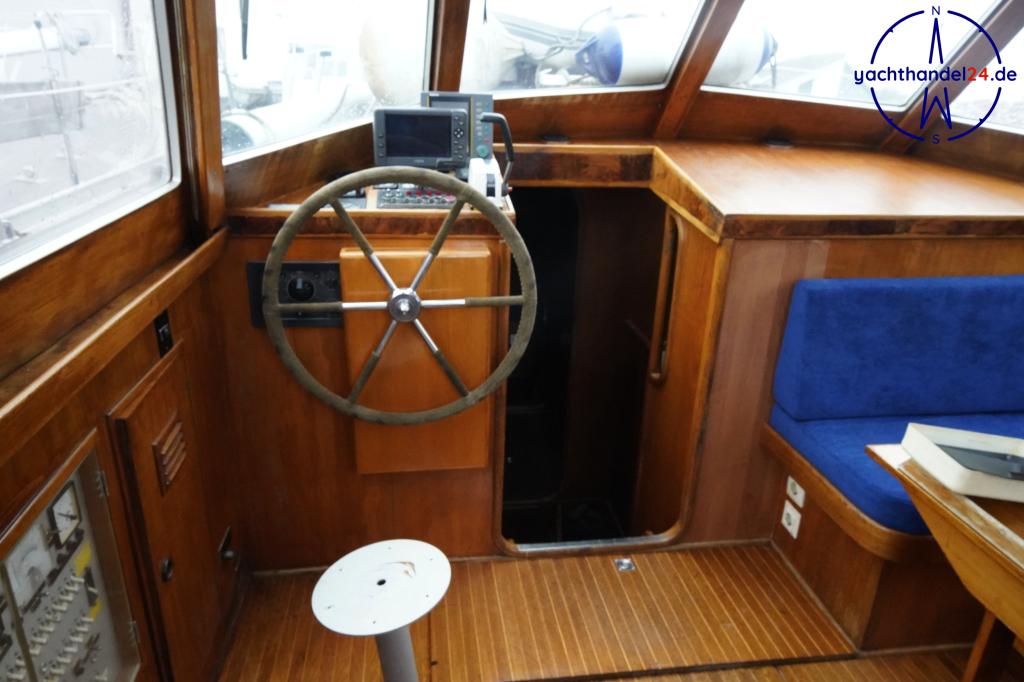 Kajüte der Nautors Swan Nautor 39 DS Baujahr 1977, 11.98 Meter lang, Zustand: reparaturbedürftig Kajüte der Nautors Swan Nautor 39 DS Baujahr 1977, 11.98 Meter lang, Zustand: reparaturbedürftig