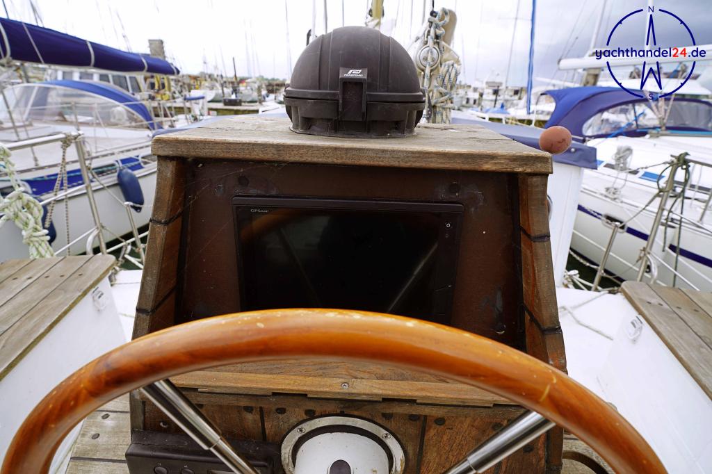 Innenansicht der Unbekannter Hersteller One Off MS Baujahr 1975, 10.55 Meter lang, Zustand: reparaturbedürftig