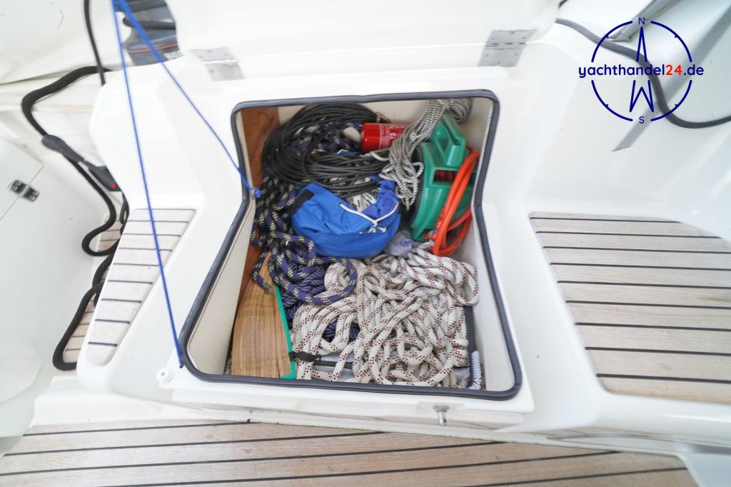 Detailansicht der Jeanneau Sun Odyssey 36i Performance Baujahr 2007, 10.94 Meter lang, Zustand: sehr gut