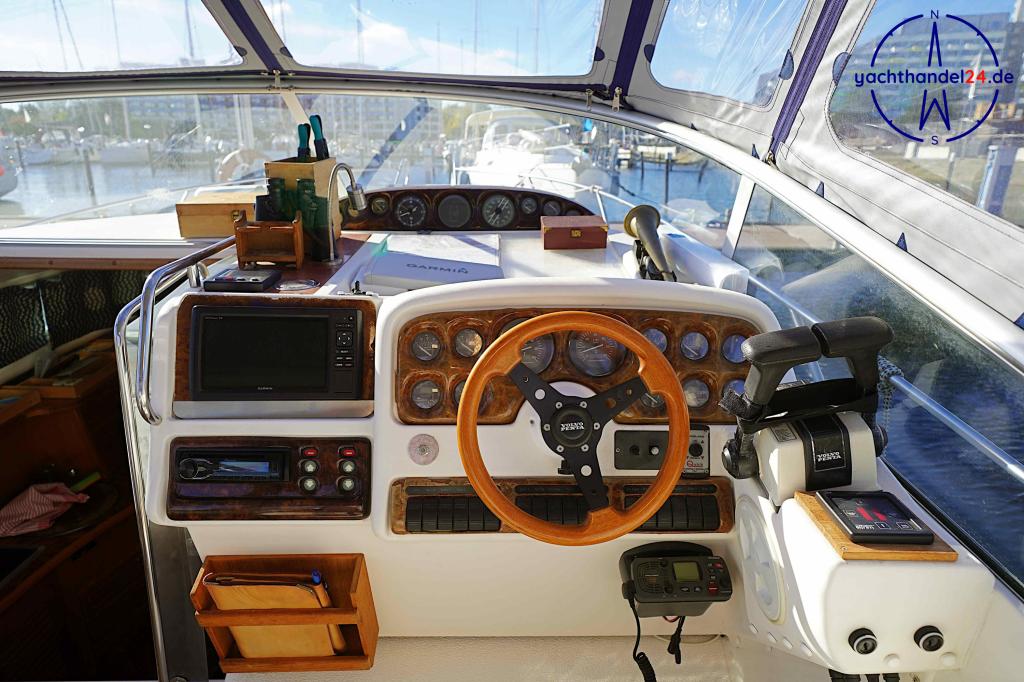Detailansicht der Joda Monaco 310 Baujahr 1998, 9.75 Meter lang, Zustand: sehr gut Detailansicht der Joda Monaco 310 Baujahr 1998, 9.75 Meter lang, Zustand: sehr gut