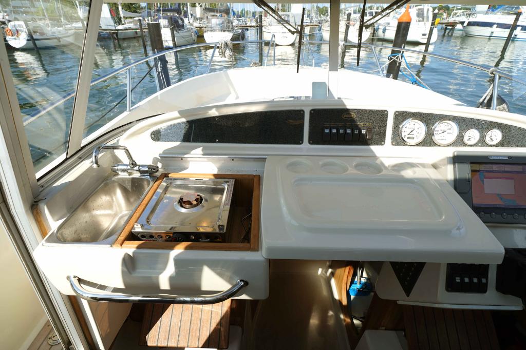 Deck der Askeladden 805 Commuter Baujahr 2006, 8 Meter lang, Zustand: gut Deck der Askeladden 805 Commuter Baujahr 2006, 8 Meter lang, Zustand: gut