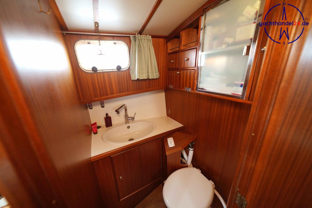 Detailansicht der Jachtwerft Doesburg Multivlet 11.00 OK Baujahr 1996, 11.15 Meter lang, Zustand: gut