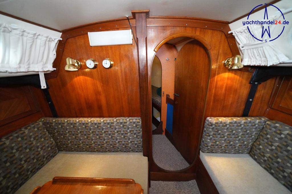 Cockpit der Verlvale Verl 900 Baujahr 1976, 9.28 Meter lang, Zustand: gut Cockpit der Verlvale Verl 900 Baujahr 1976, 9.28 Meter lang, Zustand: gut