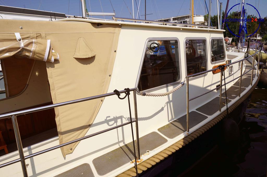 Motorraum der Jachtwerft Doesburg Multivlet 11.00 OK Baujahr 1996, 11.15 Meter lang, Zustand: gut