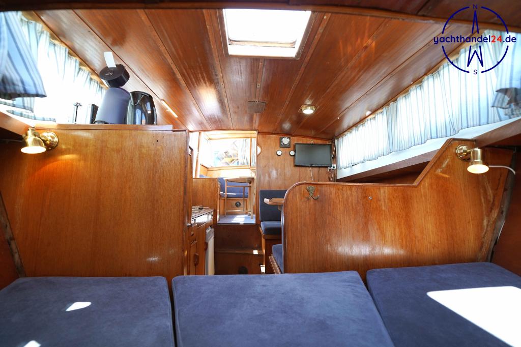 Innenansicht der Unbekannter Hersteller ähnlich Pedro Yacht Baujahr 1975, 10 Meter lang, Zustand: gut Innenansicht der Unbekannter Hersteller ähnlich Pedro Yacht Baujahr 1975, 10 Meter lang, Zustand: gut