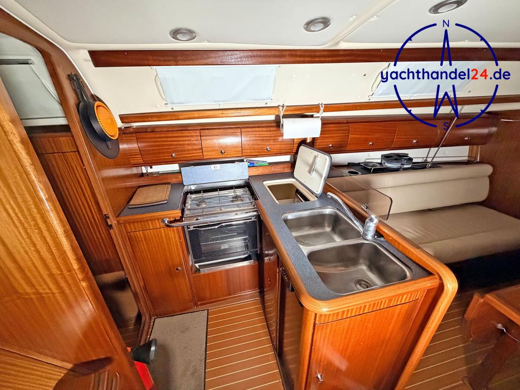 Kajüte der Bavaria 36 Baujahr 2002, 11.4 Meter lang, Zustand: gut