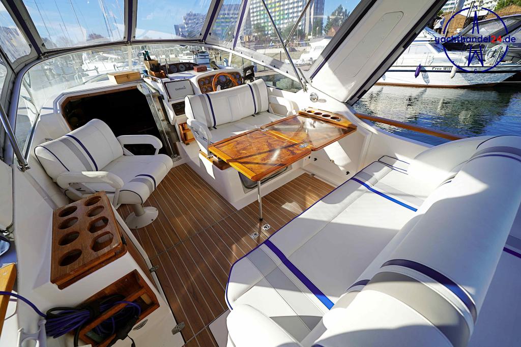 Deck der Joda Monaco 310 Baujahr 1998, 9.75 Meter lang, Zustand: sehr gut Deck der Joda Monaco 310 Baujahr 1998, 9.75 Meter lang, Zustand: sehr gut