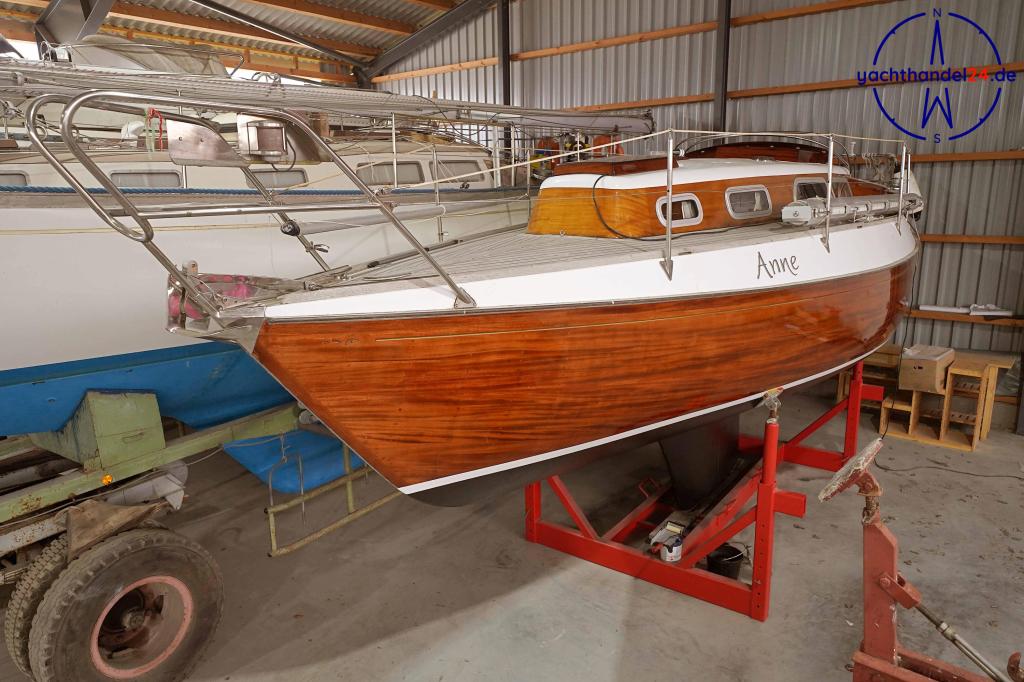 Detailansicht der Henningsen &amp; Steckmest Scalar 28 Baujahr 1974, 8.6 Meter lang, Zustand: sehr gut