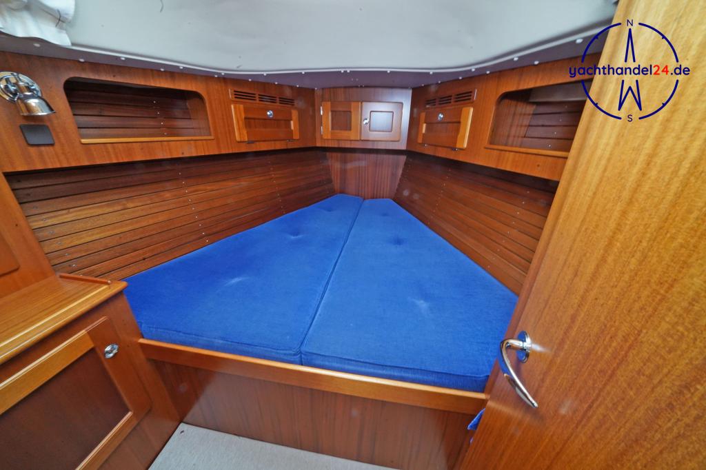 Deck der Hallberg-Rassy HR 342 Baujahr 2007, 10.32 Meter lang, Zustand: sehr gut