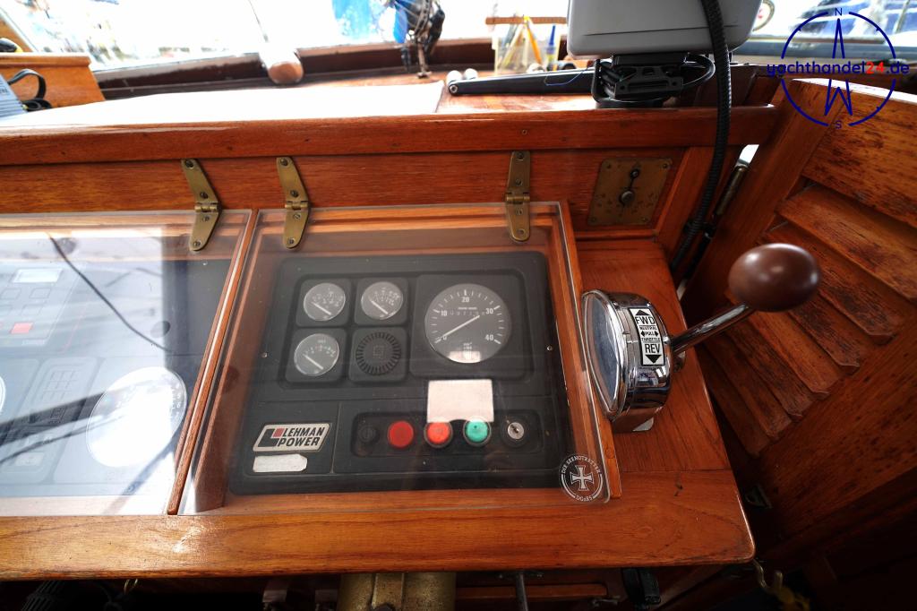 Detailansicht der Unbekannter Hersteller One Off MS Baujahr 1975, 10.55 Meter lang, Zustand: reparaturbedürftig