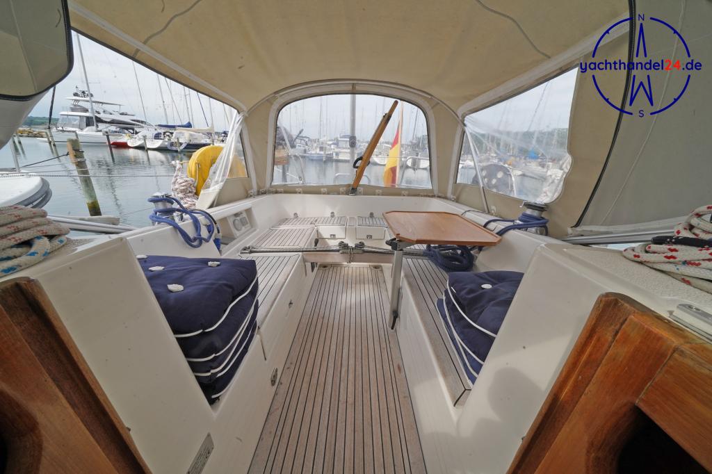 Detailansicht der Hallberg-Rassy HR 342 Baujahr 2007, 10.32 Meter lang, Zustand: sehr gut