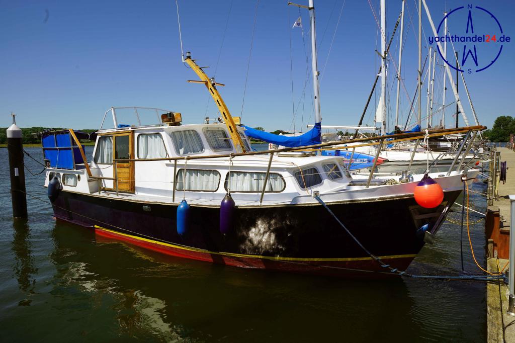 Außenansicht der Unbekannter Hersteller ähnlich Pedro Yacht Baujahr 1975, 10 Meter lang, Zustand: gut Außenansicht der Unbekannter Hersteller ähnlich Pedro Yacht Baujahr 1975, 10 Meter lang, Zustand: gut