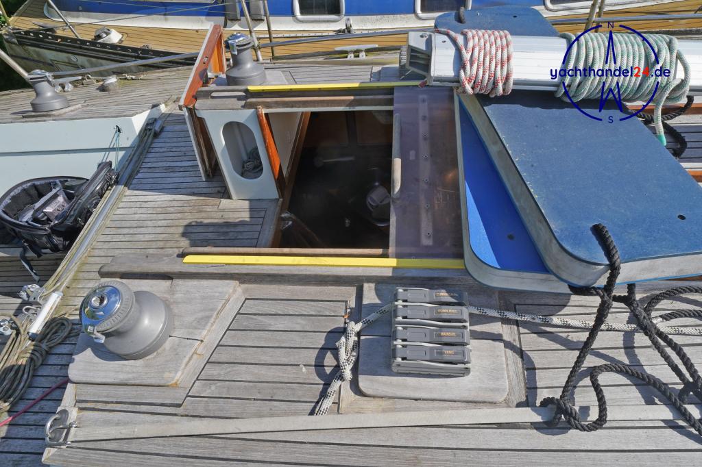 Außenansicht der Waarschip 36 LD Baujahr 1992, 10.75 Meter lang, Zustand: gut Außenansicht der Waarschip 36 LD Baujahr 1992, 10.75 Meter lang, Zustand: gut