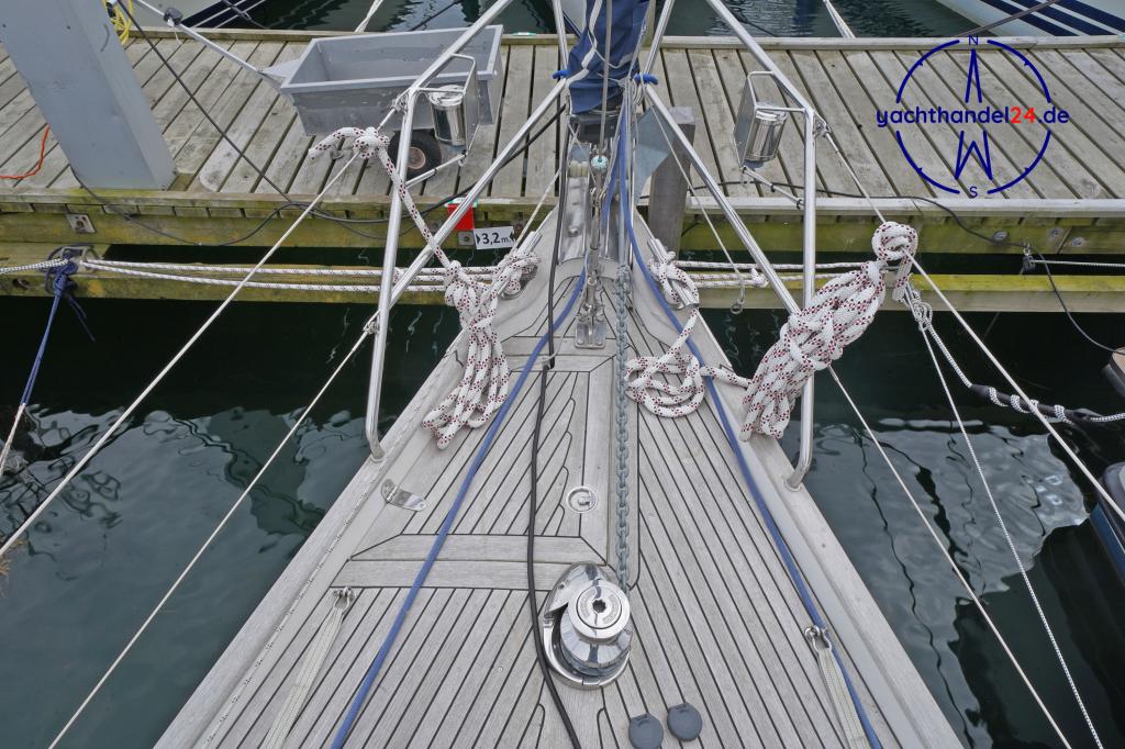 Motorraum der Hallberg-Rassy HR 342 Baujahr 2007, 10.32 Meter lang, Zustand: sehr gut